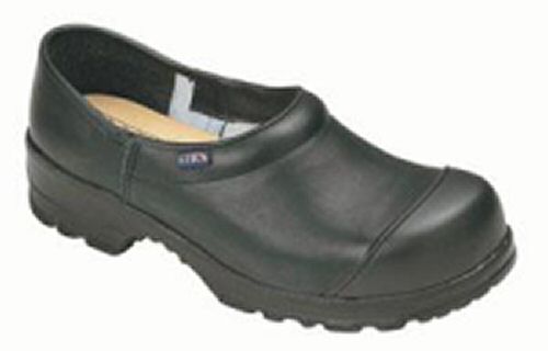 steel toe safety clogs